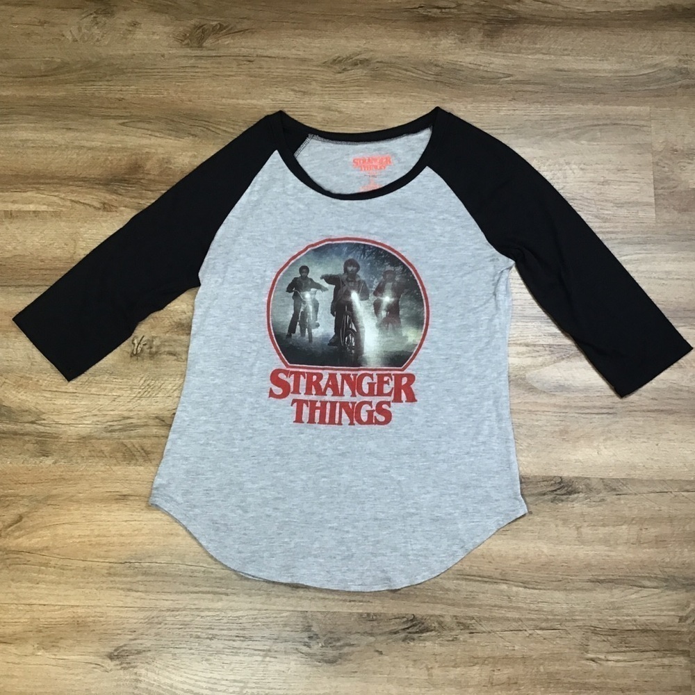 Stranger Things Shirt Size Large Raglan Tee Baseball Style Top Gray Black
